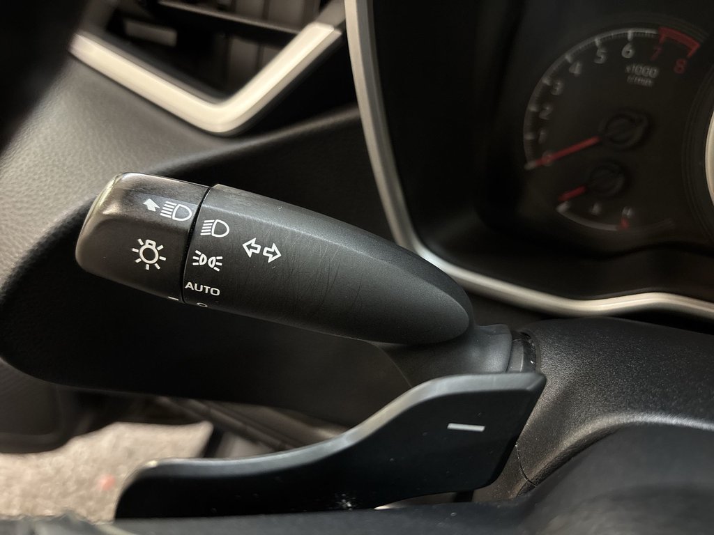 2019 Toyota Corolla Hatchback base | Cam | USB | HtdSeats | Bluetooth | Keyless in Saint John, New Brunswick - 47 - w1024h768px