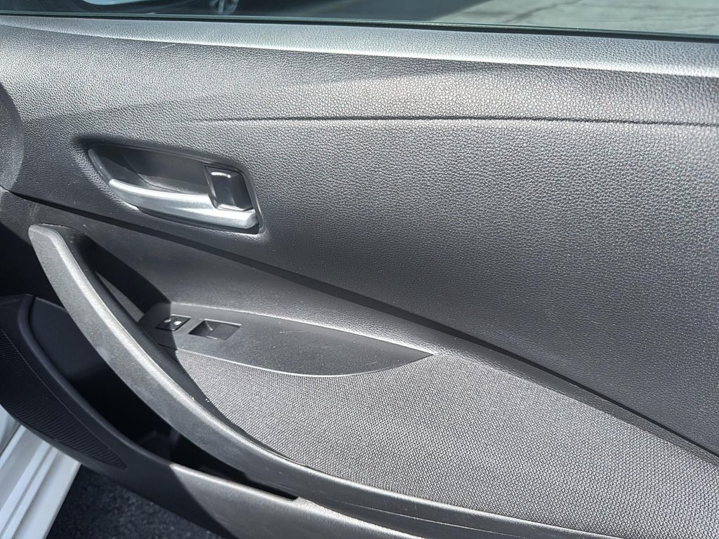 2020 Toyota Corolla in Antigonish, Nova Scotia - 15 - w1024h768px