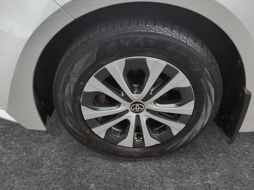 2021 Toyota Corolla LE |HEV | Cam | USB | HtdSeats | Bluetooth | in Saint John, New Brunswick - 8 - w1024h768px