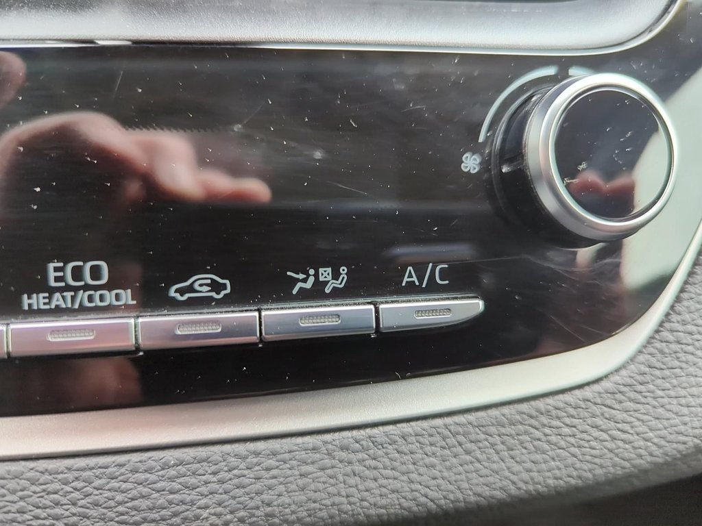2021 Toyota Corolla LE |HEV | Cam | USB | HtdSeats | Bluetooth | in Saint John, New Brunswick - 23 - w1024h768px