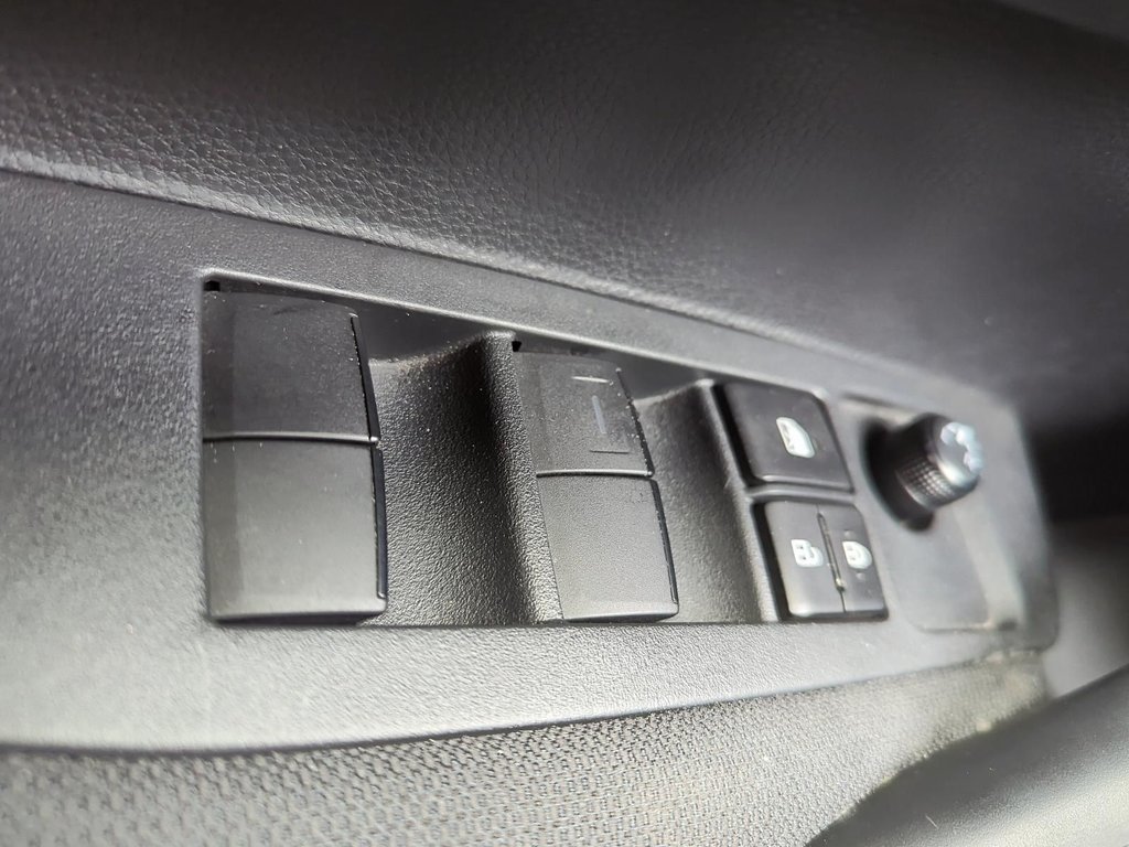 2021 Toyota Corolla LE |HEV | Cam | USB | HtdSeats | Bluetooth | in Saint John, New Brunswick - 37 - w1024h768px