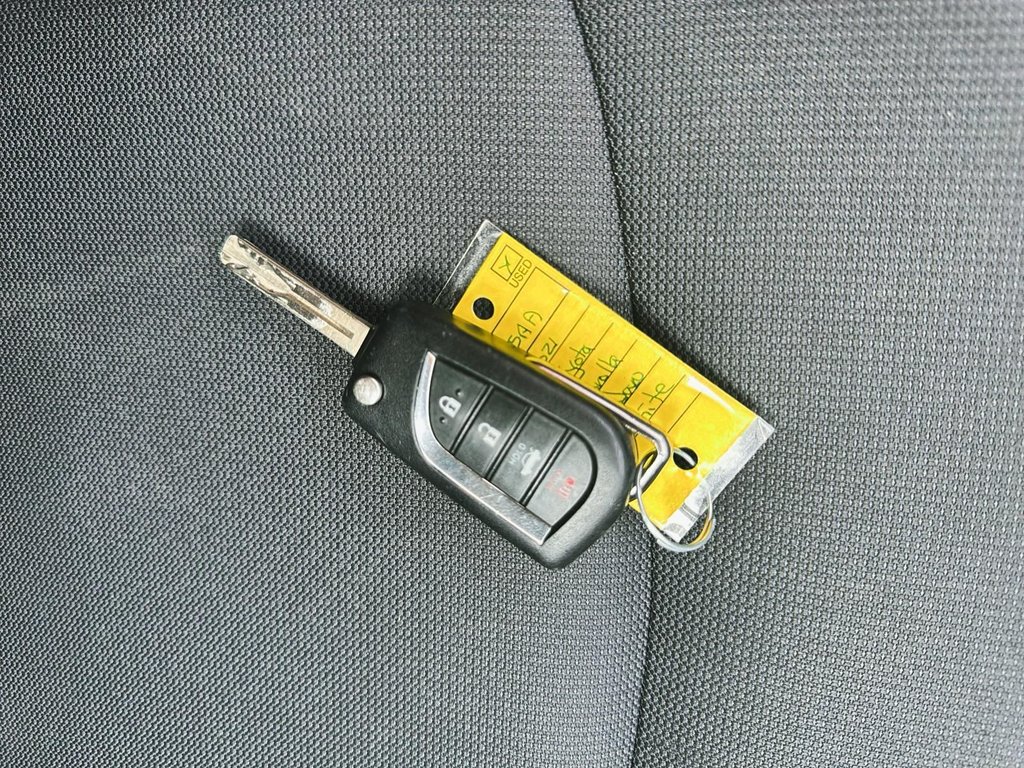 2021 Toyota Corolla in Antigonish, Nova Scotia - 18 - w1024h768px