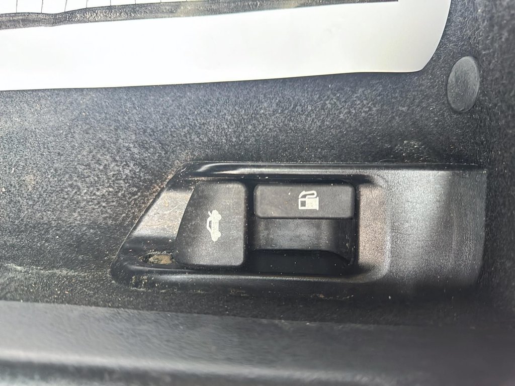 2021 Toyota Corolla in Antigonish, Nova Scotia - 38 - w1024h768px