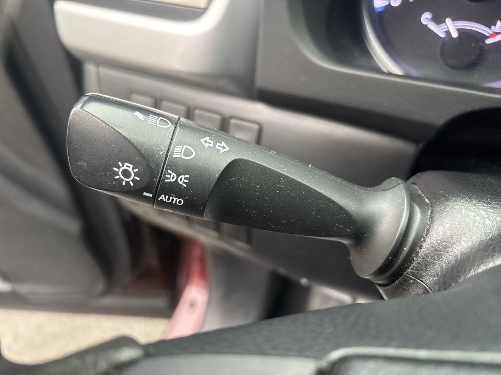 2019 Toyota Highlander LE | Cam | USB | HtdSeats | Bluetooth | Keyless in Saint John, New Brunswick - 47 - w1024h768px