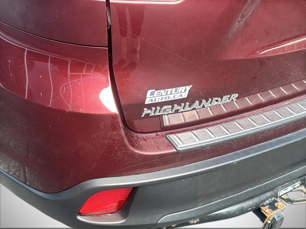 2019 Toyota Highlander LE | Cam | USB | HtdSeats | Bluetooth | Keyless in Saint John, New Brunswick - 51 - w1024h768px
