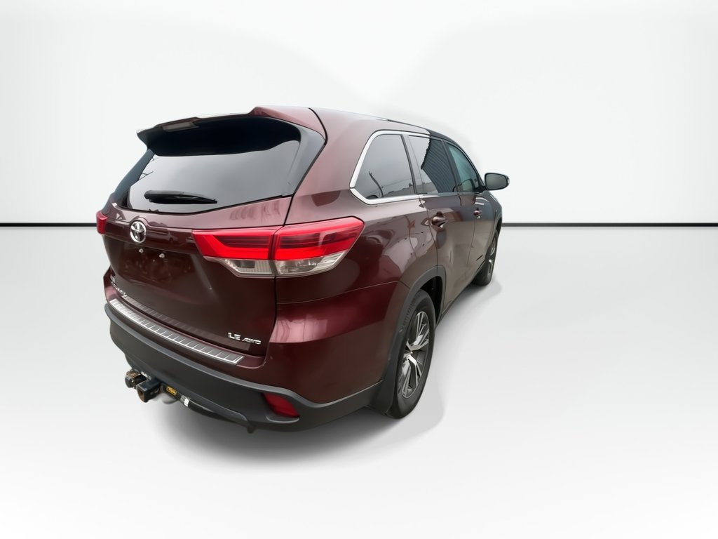 2019 Toyota Highlander LE | Cam | USB | HtdSeats | Bluetooth | Keyless in Saint John, New Brunswick - 8 - w1024h768px