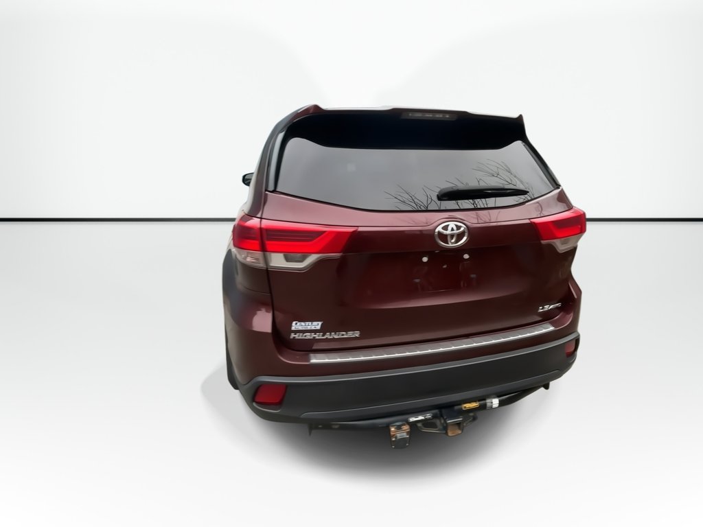 2019 Toyota Highlander LE | Cam | USB | HtdSeats | Bluetooth | Keyless in Saint John, New Brunswick - 7 - w1024h768px