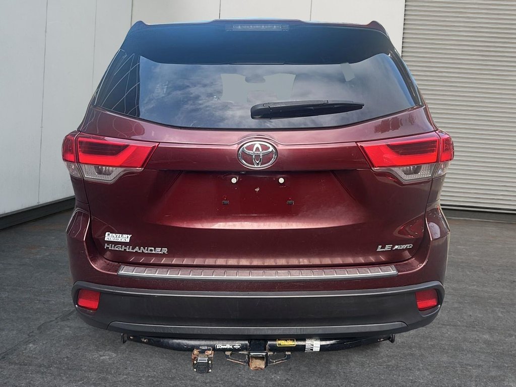 2019 Toyota Highlander LE | Cam | USB | HtdSeats | Bluetooth | Keyless in Saint John, New Brunswick - 5 - w1024h768px