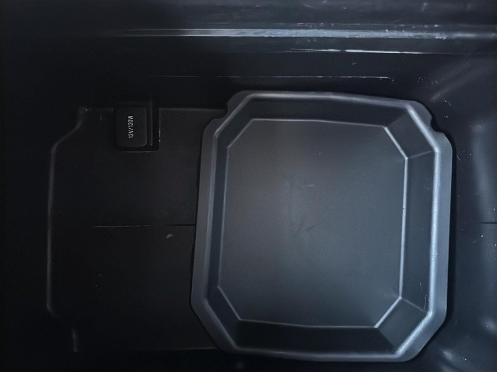 2019 Toyota Highlander LE | Cam | USB | HtdSeats | Bluetooth | Keyless in Saint John, New Brunswick - 31 - w1024h768px