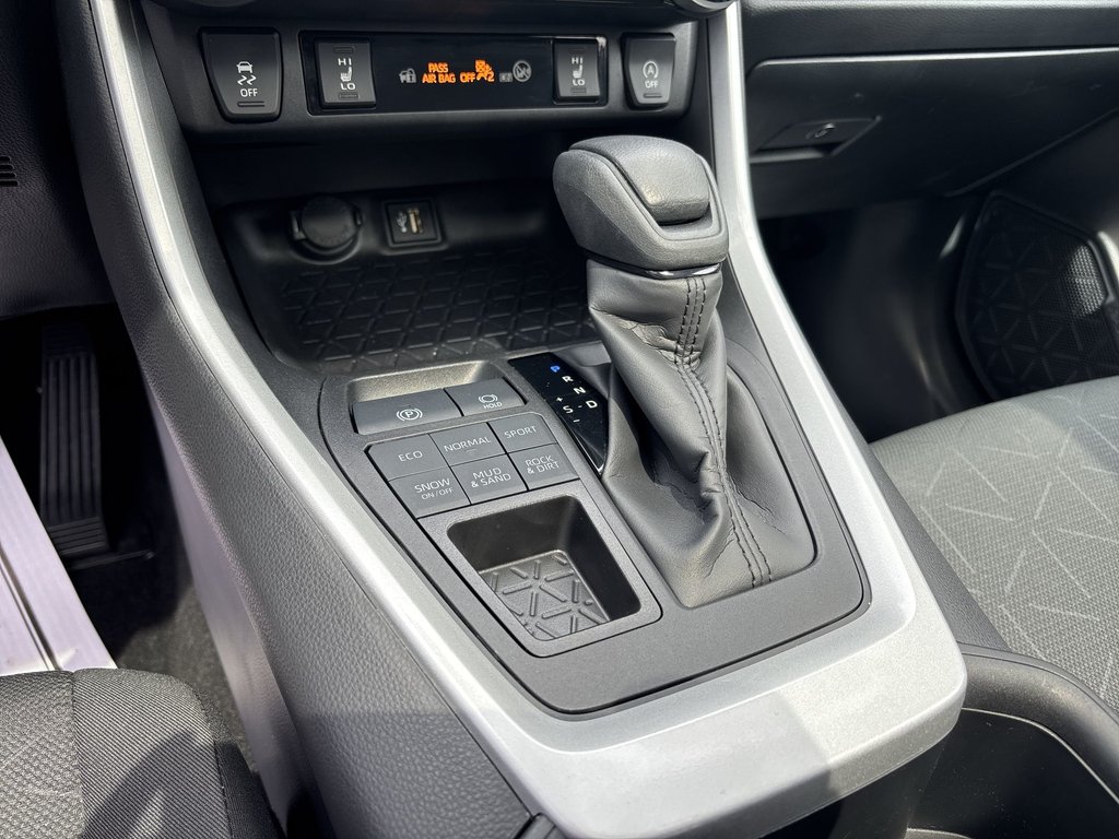 2024 Toyota RAV4 XLE | Cam | USB | Heated Seats | Bluetooth in Saint John, New Brunswick - 29 - w1024h768px