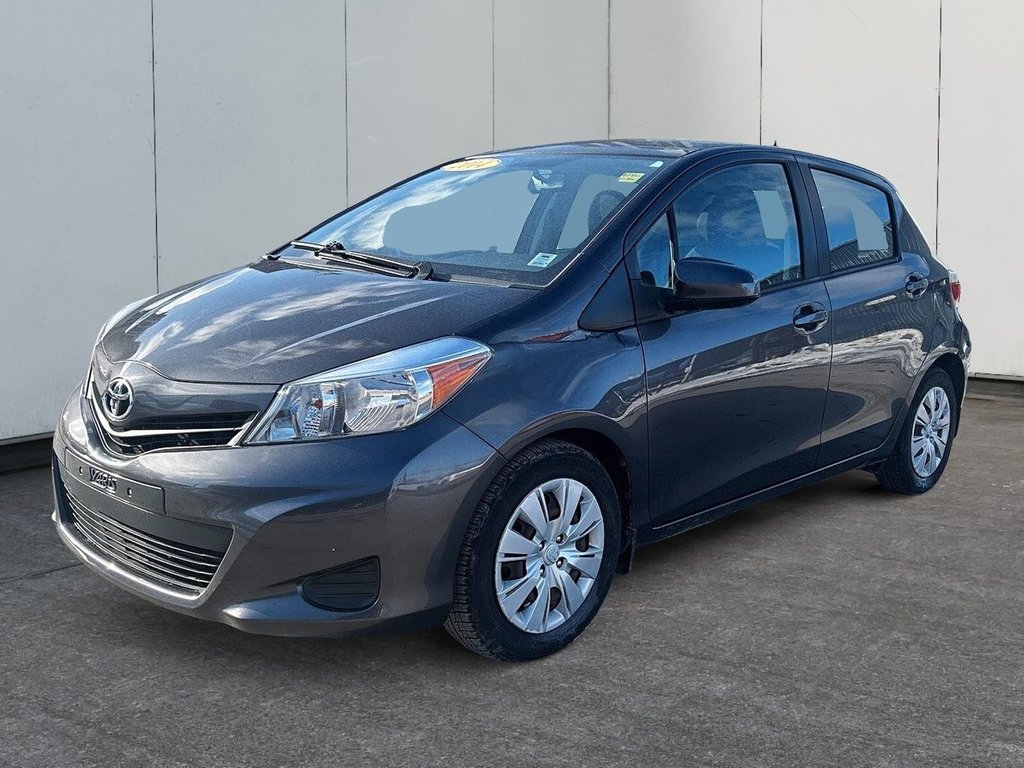 2014 Toyota Yaris LE | USB | Bluetooth | PwrLocks | CD | AM/FM in Saint John, New Brunswick - 10 - w1024h768px