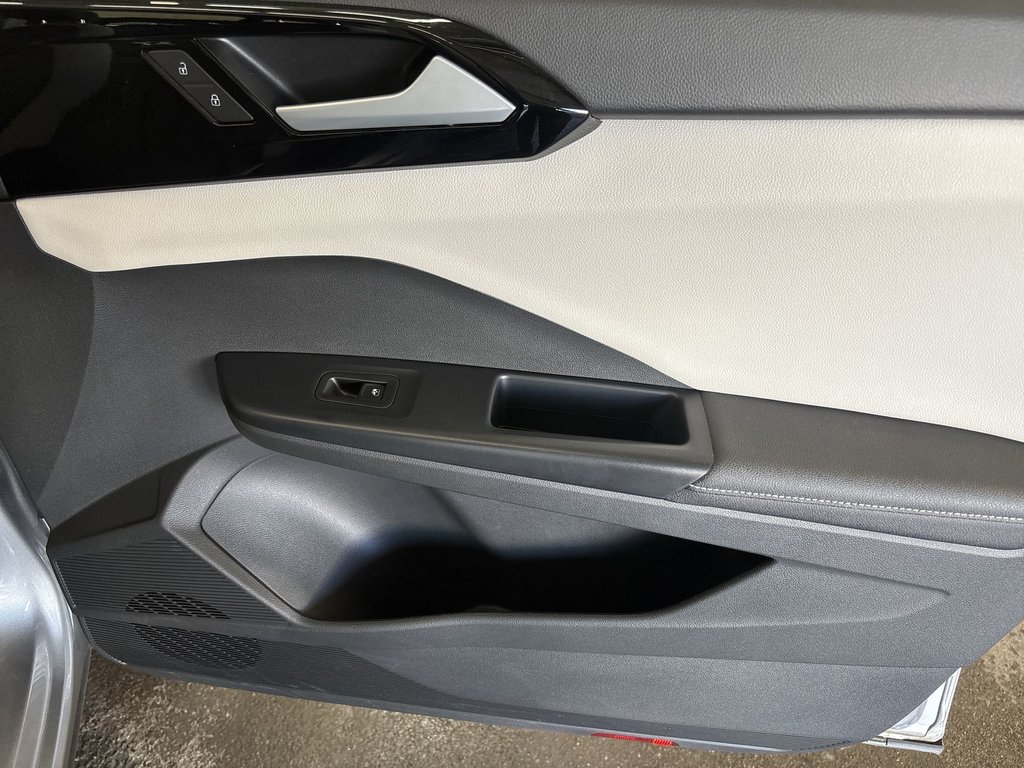 2025 Volkswagen Taos Trendline | Cam | USB | HtdSeats | Keyless in Saint John, New Brunswick - 46 - w1024h768px