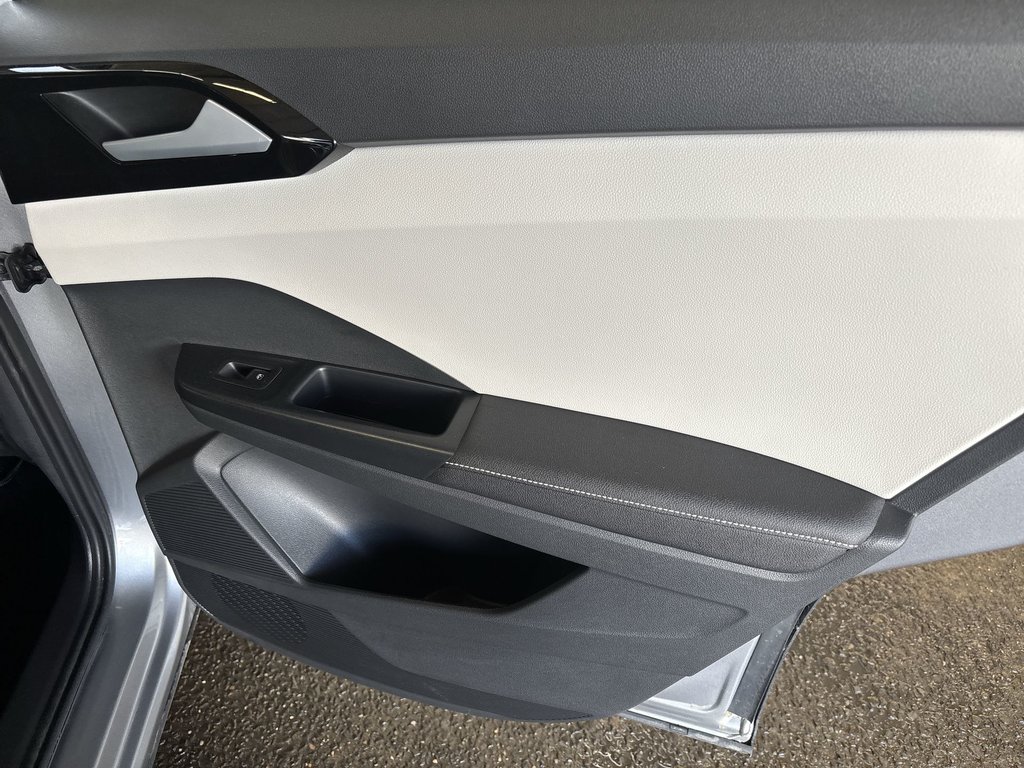 2025 Volkswagen Taos Trendline | Cam | USB | HtdSeats | Keyless in Saint John, New Brunswick - 41 - w1024h768px