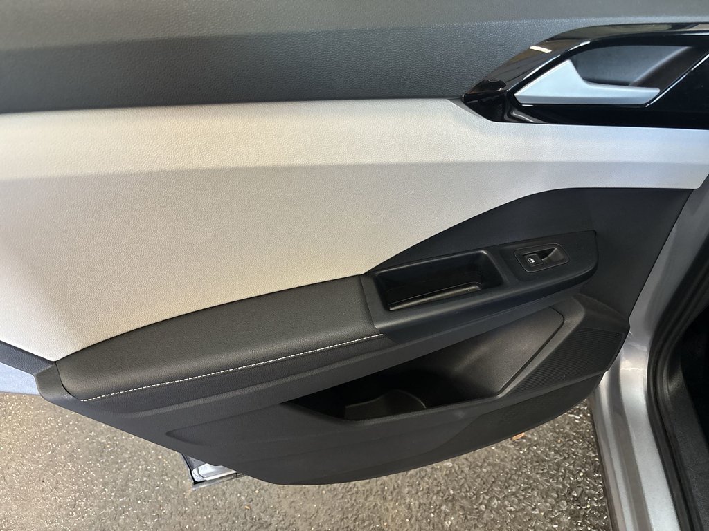 2025 Volkswagen Taos Trendline | Cam | USB | HtdSeats | Keyless in Saint John, New Brunswick - 35 - w1024h768px