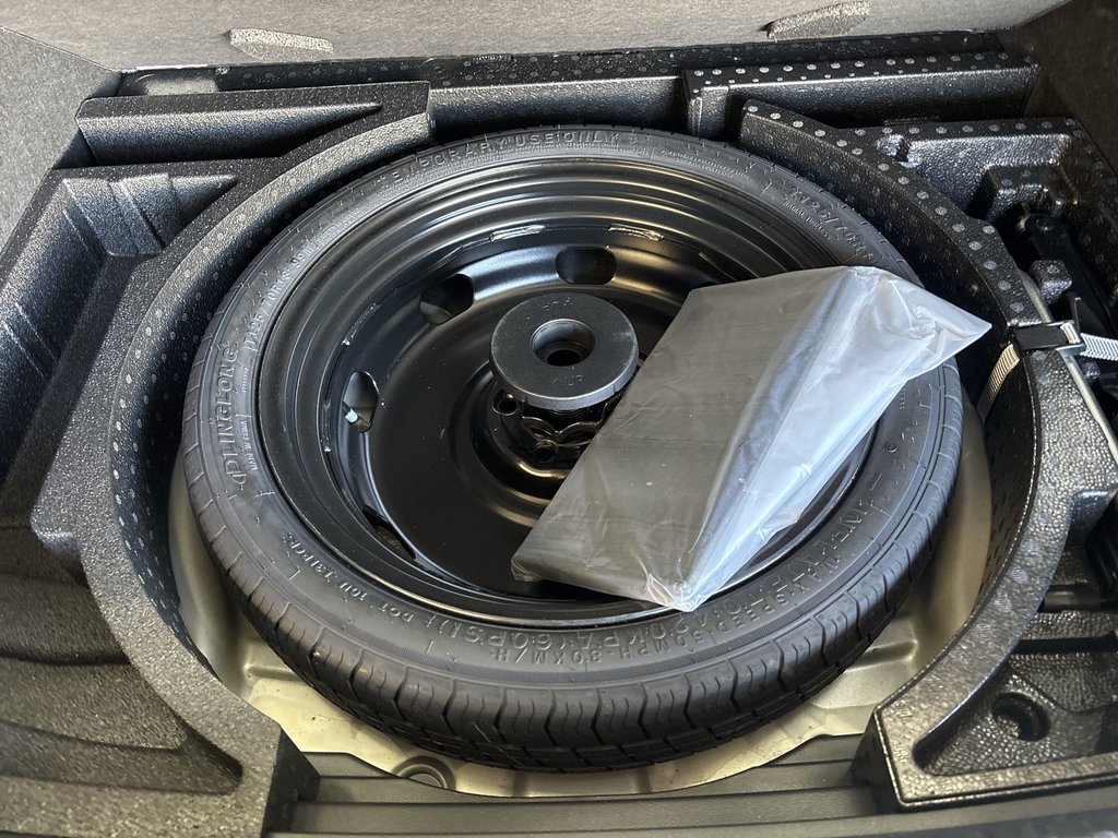 2025 Volkswagen Taos Trendline | Cam | USB | HtdSeats | Keyless in Saint John, New Brunswick - 38 - w1024h768px