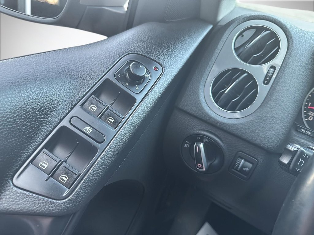 2015 Volkswagen Tiguan in Antigonish, Nova Scotia - 34 - w1024h768px