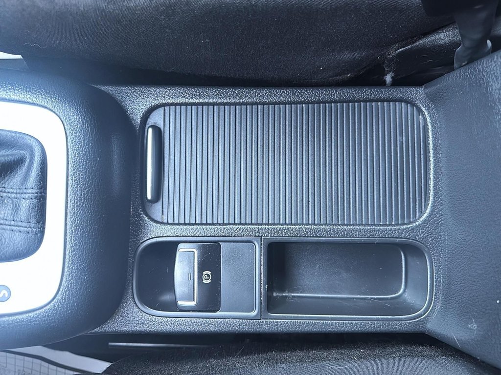 2015 Volkswagen Tiguan in Antigonish, Nova Scotia - 29 - w1024h768px