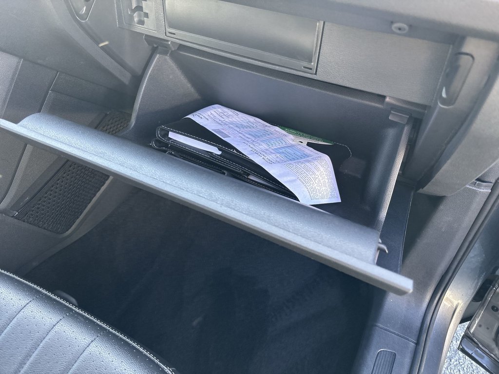 Volkswagen Tiguan Comfortline | Leather | Cam | USB | HtdWheel 2024 à Saint John, Nouveau-Brunswick - 43 - w1024h768px