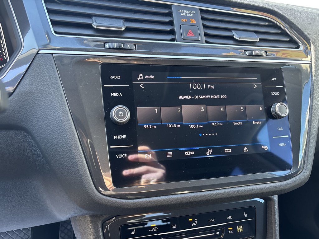 Volkswagen Tiguan Comfortline | Leather | Cam | USB | HtdWheel 2024 à Saint John, Nouveau-Brunswick - 25 - w1024h768px