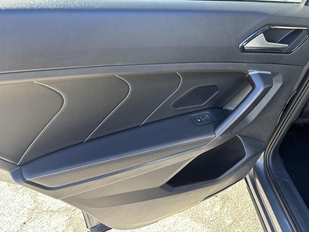 Volkswagen Tiguan Comfortline | Leather | Cam | USB | HtdWheel 2024 à Saint John, Nouveau-Brunswick - 35 - w1024h768px