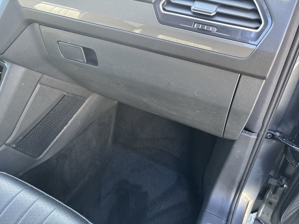 Volkswagen Tiguan Comfortline | Leather | Cam | USB | HtdWheel 2024 à Saint John, Nouveau-Brunswick - 44 - w1024h768px