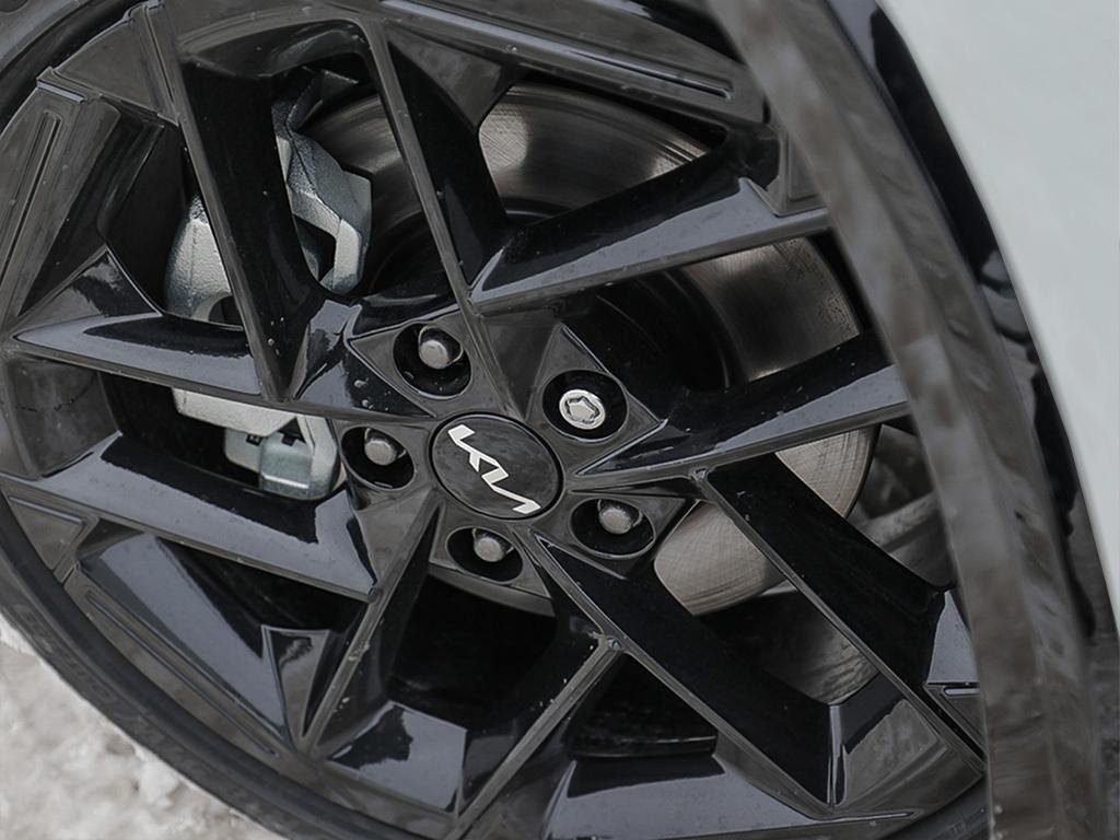 2025 Kia K4 GT-Line Turbo Limited-6