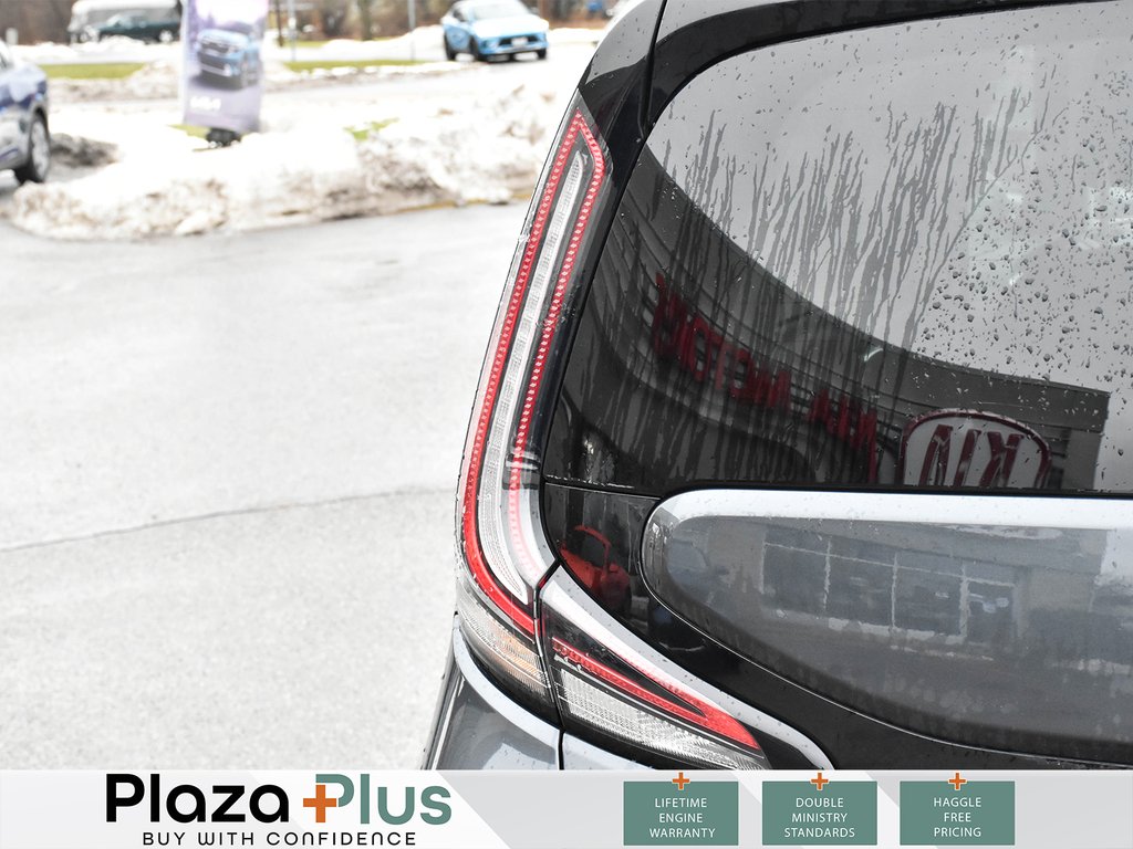 2023 Kia Soul EX Premium-7