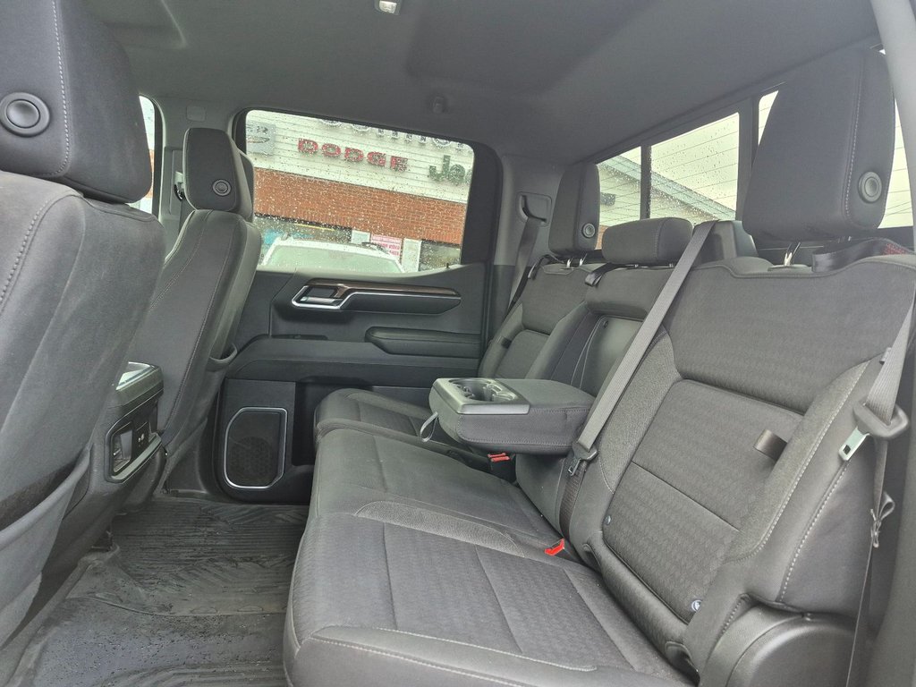 Chevrolet Silverado 1500 RST 2023 à Woodstock, Nouveau-Brunswick - 12 - w1024h768px