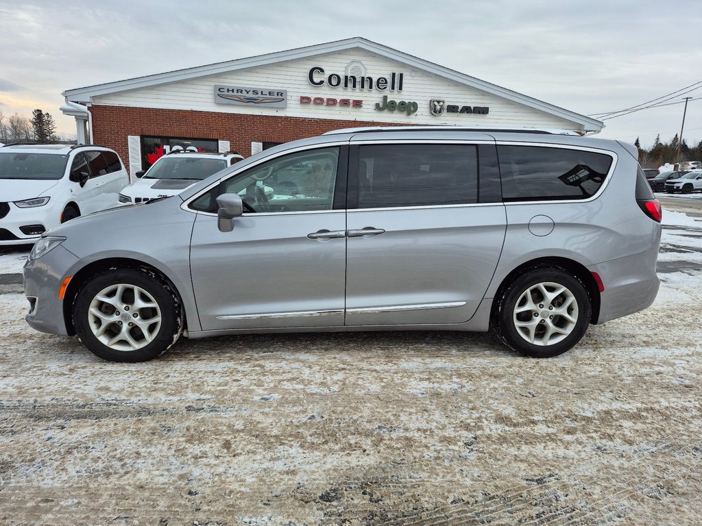 2018 Chrysler Pacifica Touring-L Plus in Woodstock, New Brunswick - 8 - w1024h768px