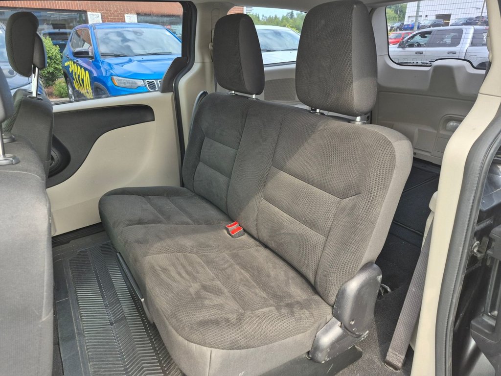 2018 Dodge Grand Caravan Canada Value Package in Woodstock, New Brunswick - 11 - w1024h768px