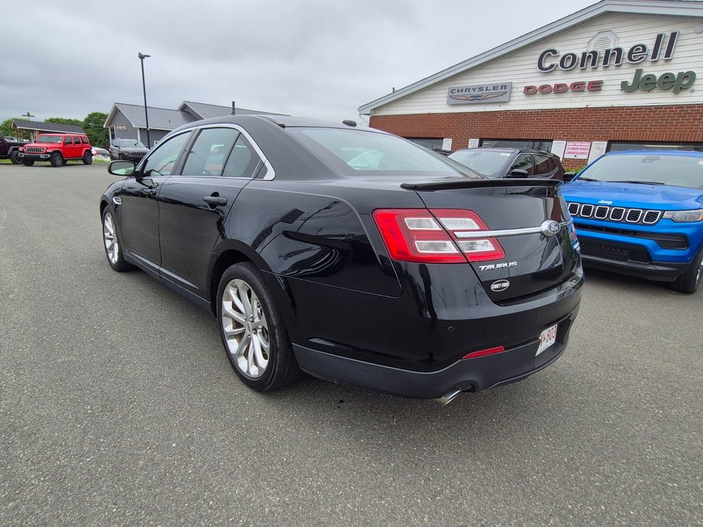 2016 Ford Taurus Limited in Woodstock, New Brunswick - 7 - w1024h768px