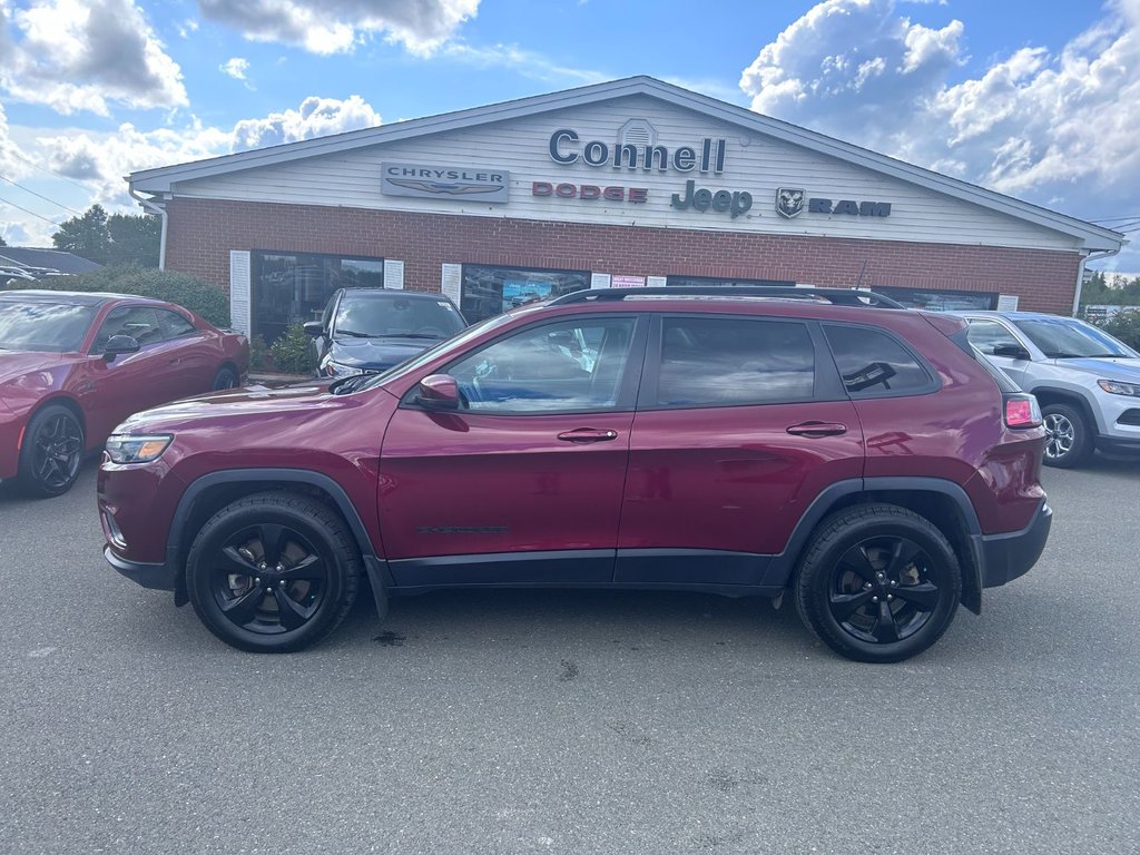 2021 Jeep Cherokee Altitude in Woodstock, New Brunswick - 2 - w1024h768px