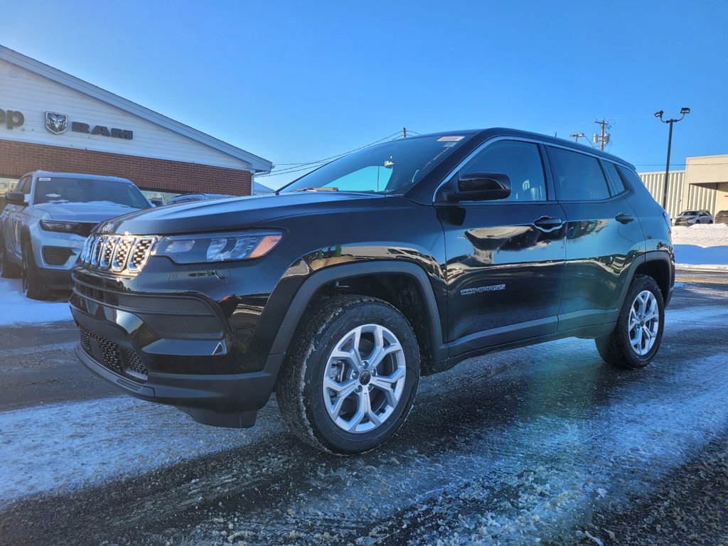 2025 Jeep Compass SPORT in Woodstock, New Brunswick - 1 - w1024h768px