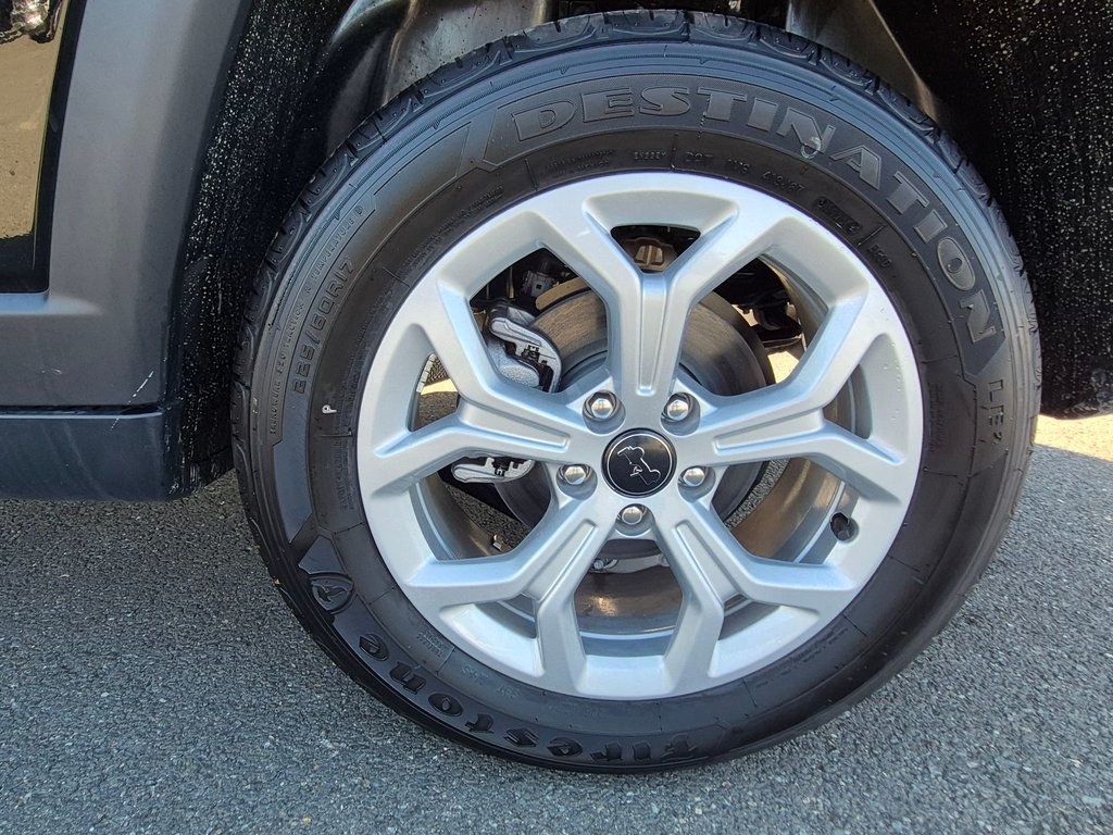 2026 Jeep Compass SPORT in Woodstock, New Brunswick - 12 - w1024h768px