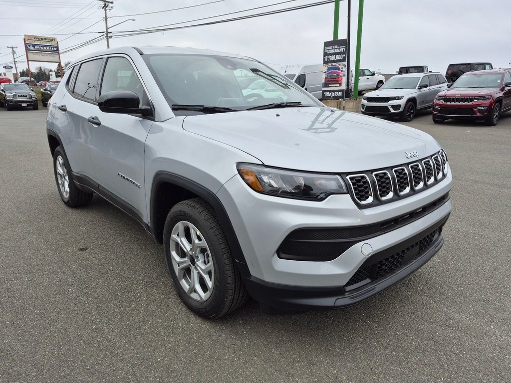 Jeep Compass SPORT 2026 à Woodstock, Nouveau-Brunswick - 3 - w1024h768px