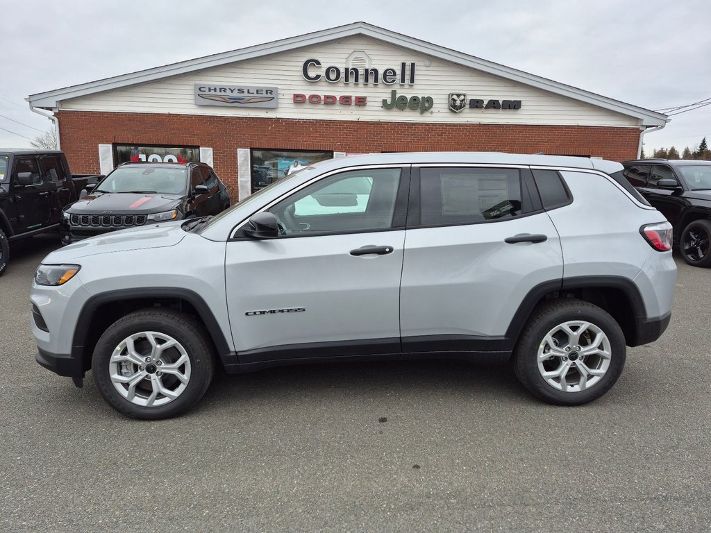 Jeep Compass SPORT 2026 à Woodstock, Nouveau-Brunswick - 8 - w1024h768px