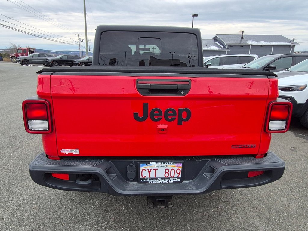 2020 Jeep Gladiator Sport S in Woodstock, New Brunswick - 6 - w1024h768px