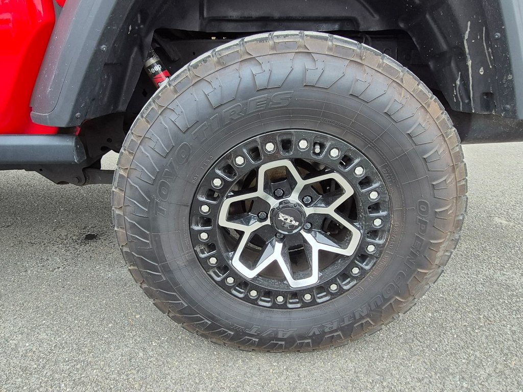 2020 Jeep Gladiator Sport S in Woodstock, New Brunswick - 13 - w1024h768px