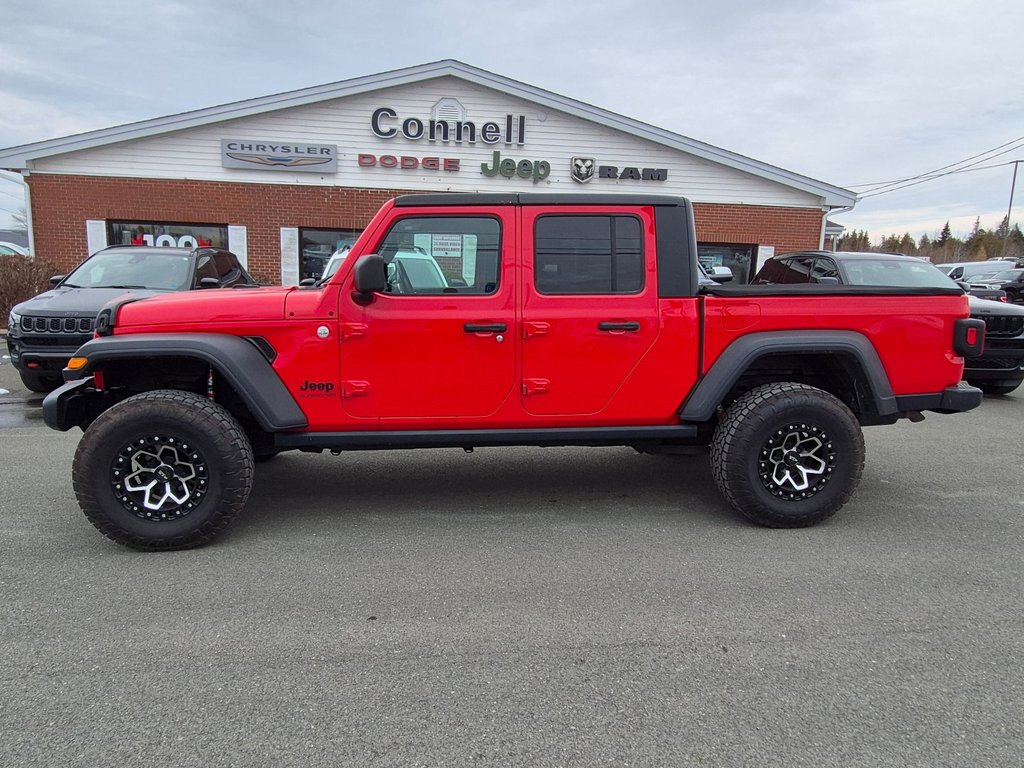 2020 Jeep Gladiator Sport S in Woodstock, New Brunswick - 8 - w1024h768px