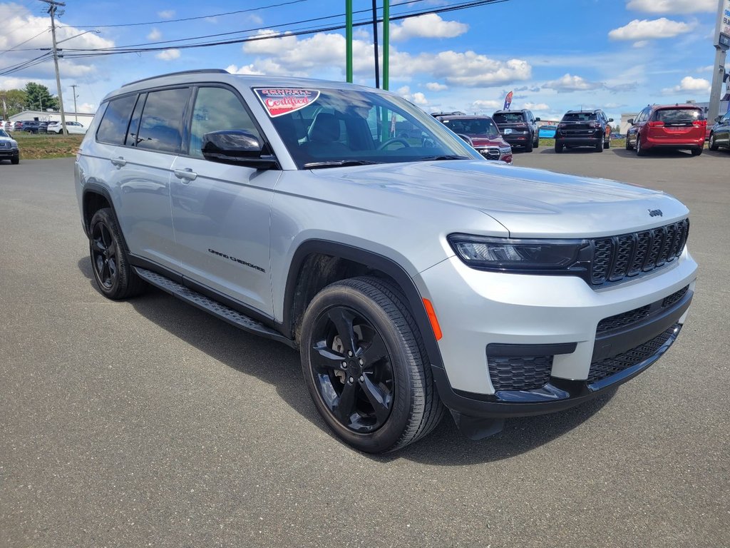 2023 Jeep Grand Cherokee L Altitude in Woodstock, New Brunswick - 3 - w1024h768px