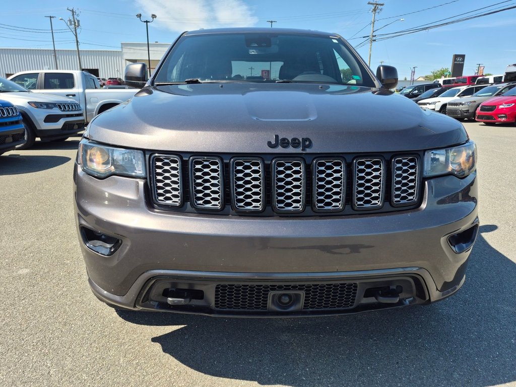 2020 Jeep Grand Cherokee Altitude in Woodstock, New Brunswick - 2 - w1024h768px