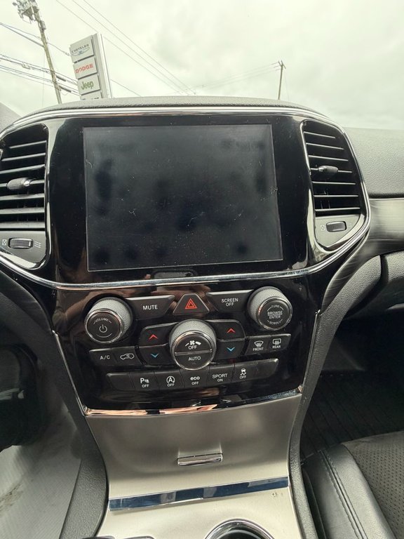 2021 Jeep Grand Cherokee Altitude in Woodstock, New Brunswick - 7 - w1024h768px