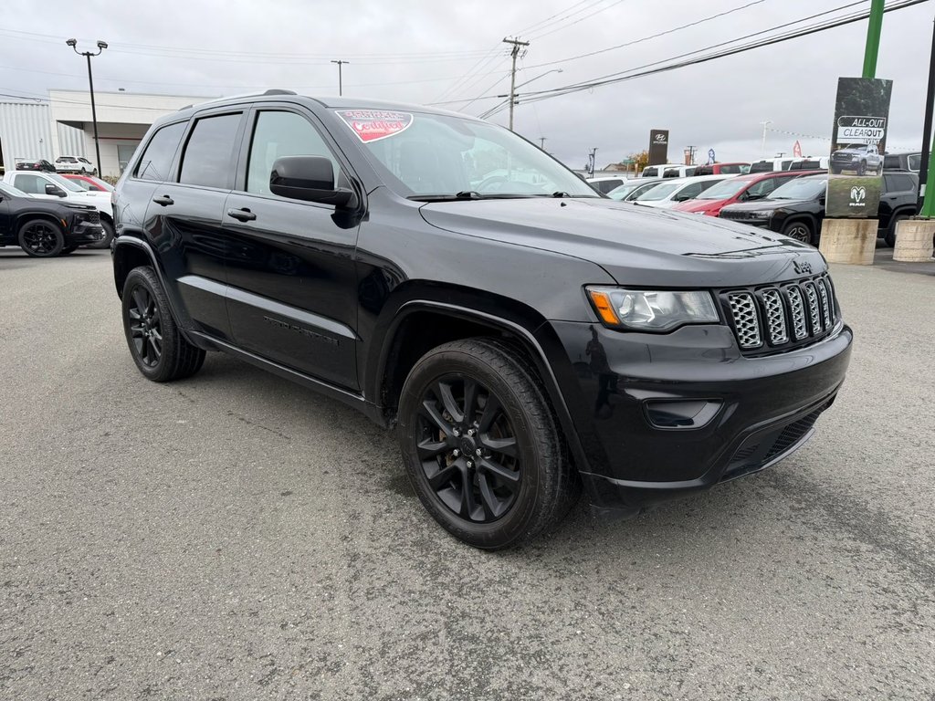 2021 Jeep Grand Cherokee Altitude in Woodstock, New Brunswick - 2 - w1024h768px