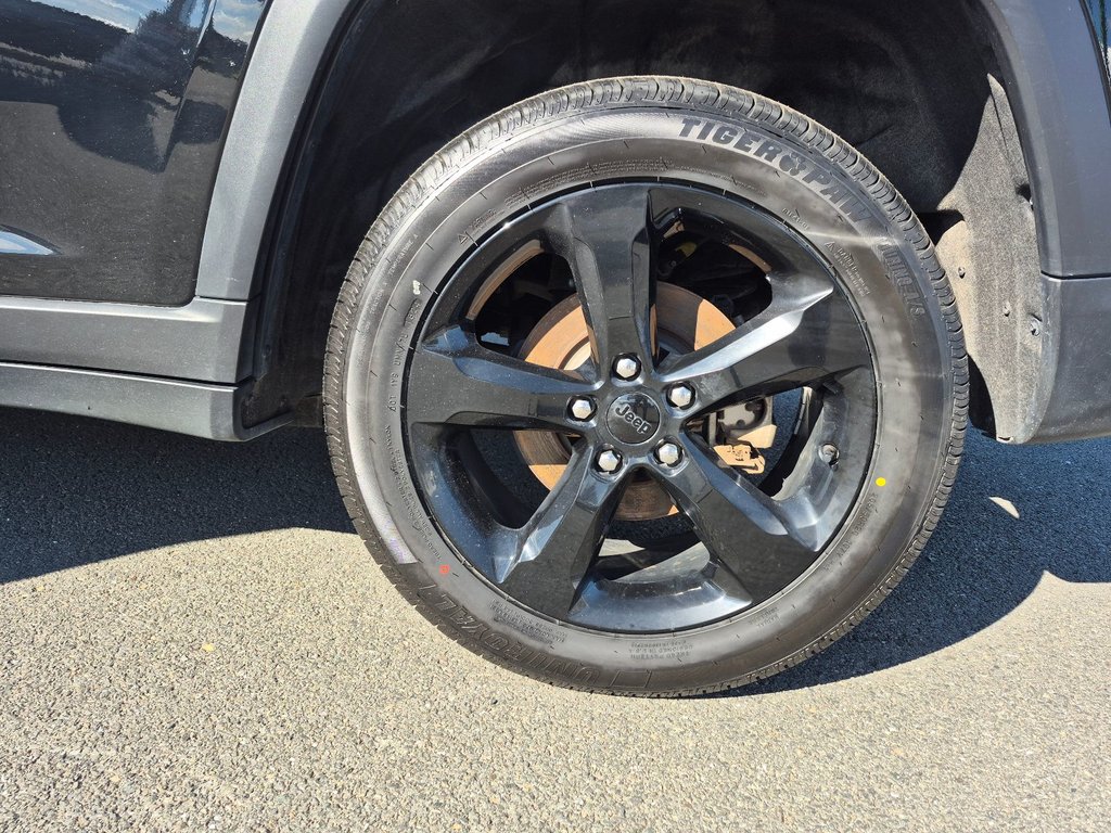 Jeep Grand Cherokee Limited 2023 à Woodstock, Nouveau-Brunswick - 12 - w1024h768px