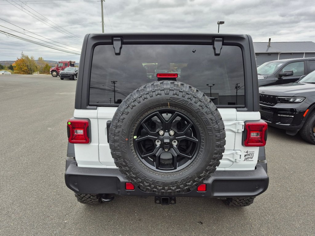 Jeep Wrangler 4-Door WILLYS 2026 à Woodstock, Nouveau-Brunswick - 6 - w1024h768px