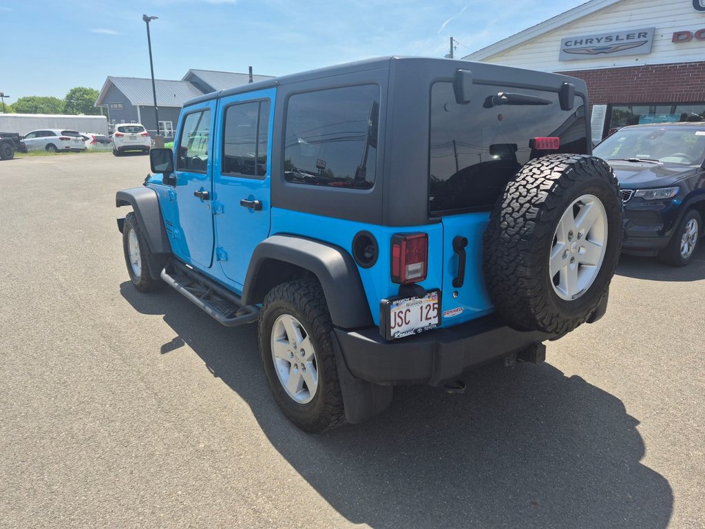 2018 Jeep Wrangler JK Unlimited Sport in Woodstock, New Brunswick - 7 - w1024h768px