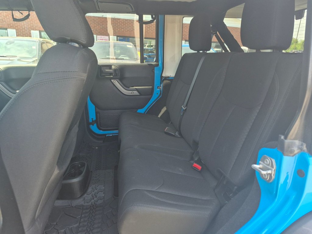 2018 Jeep Wrangler JK Unlimited Sport in Woodstock, New Brunswick - 10 - w1024h768px