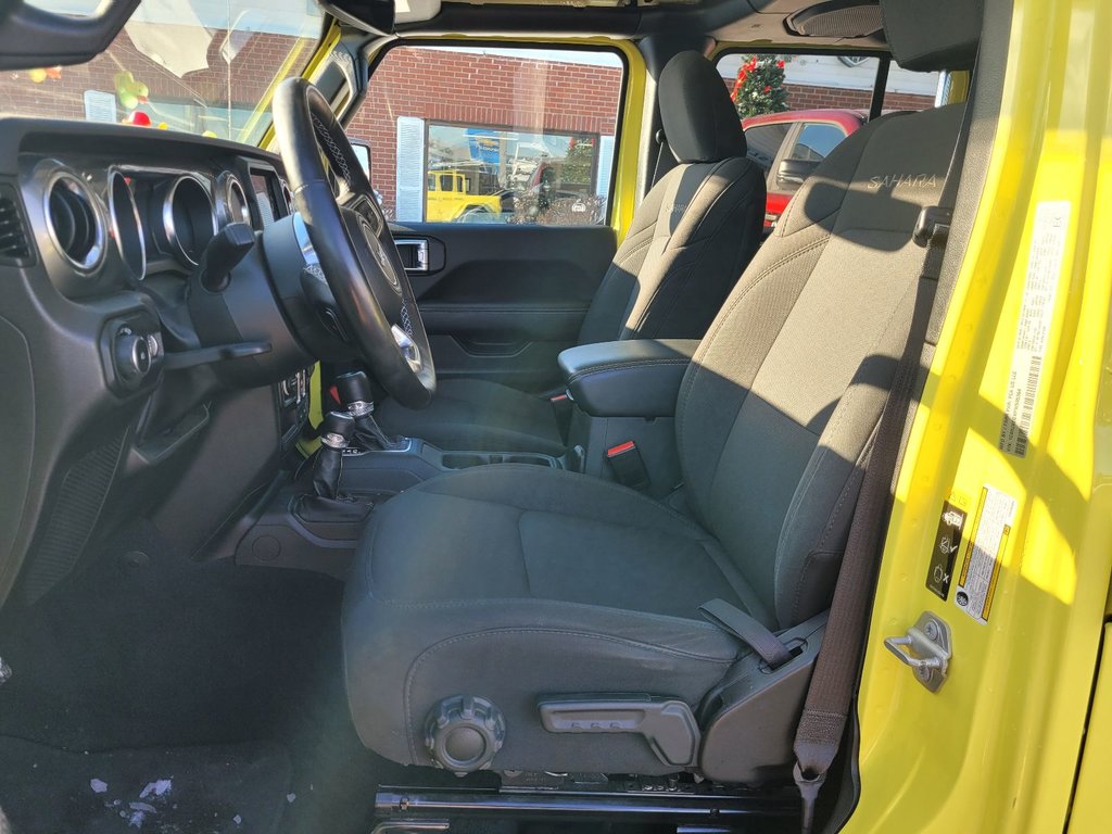 2023 Jeep Wrangler Sahara in Woodstock, New Brunswick - 9 - w1024h768px