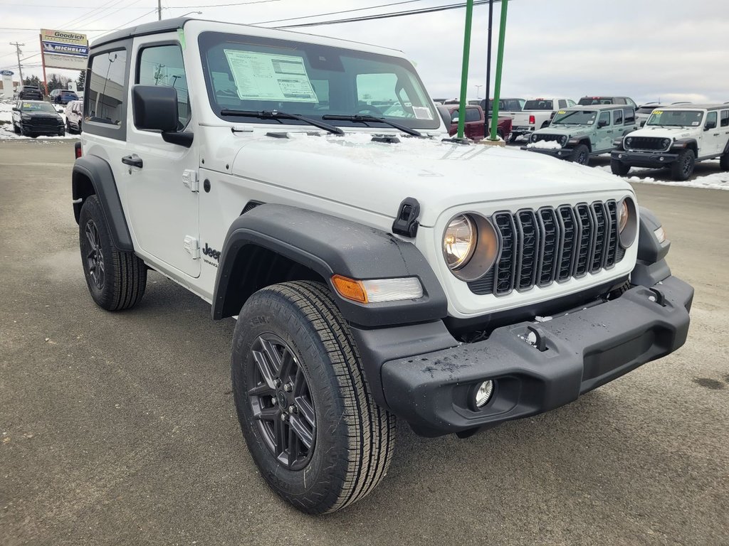 Jeep Wrangler SPORT S 2025 à Woodstock, Nouveau-Brunswick - 3 - w1024h768px