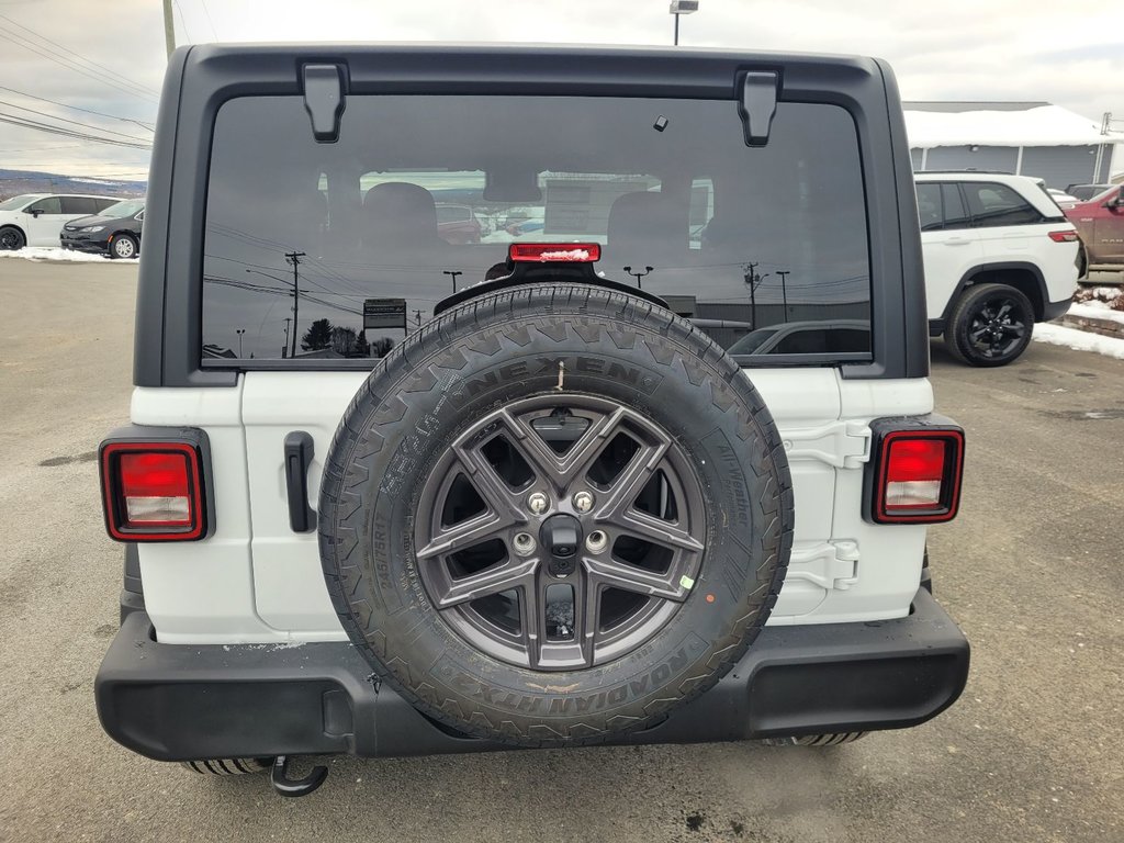 Jeep Wrangler SPORT S 2025 à Woodstock, Nouveau-Brunswick - 6 - w1024h768px